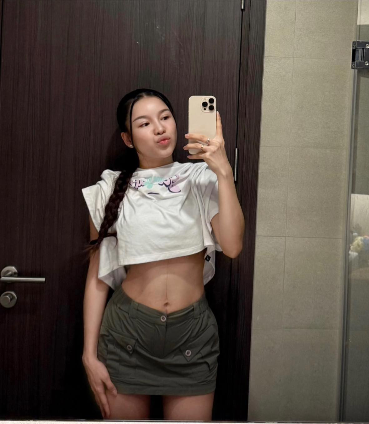 Vợ Đặng Văn Lâm tập gym sau 1 tháng sinh mổ, body nóng bỏng ngỡ ngàng- Ảnh 7.