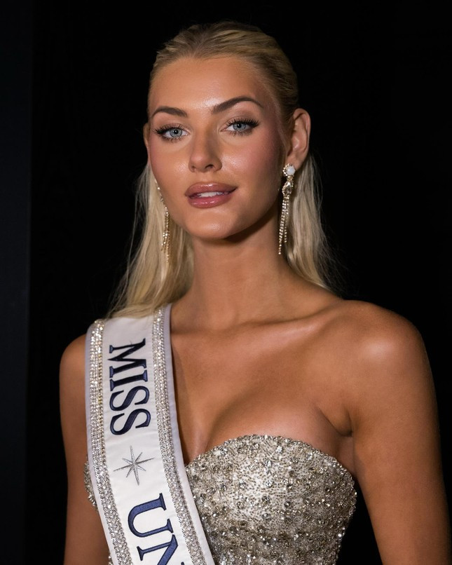 Đương kim Hoa hậu Hoàn vũ bị tố làm màu dự án nhân ái ảnh 1