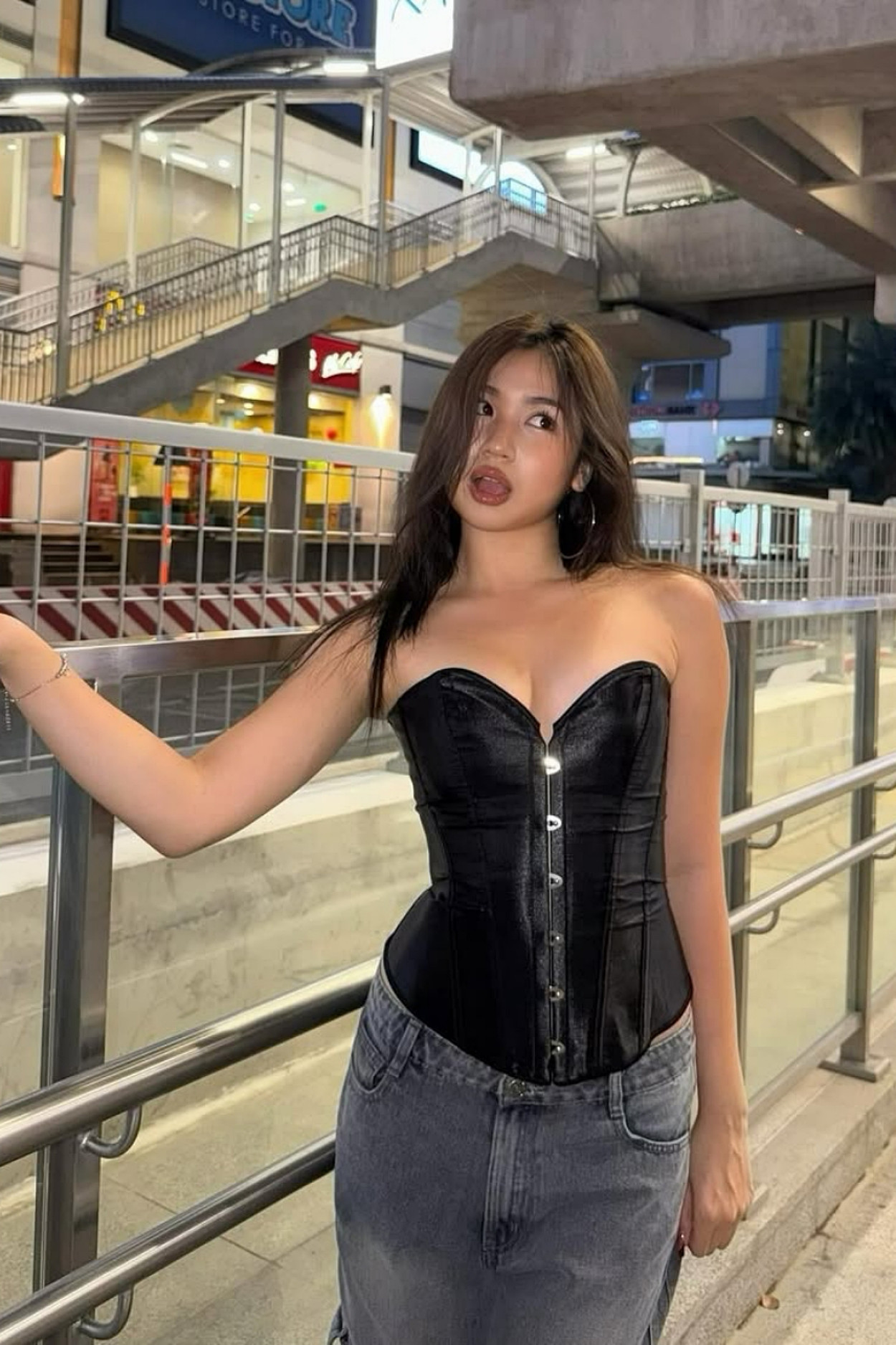 Lưu Thiên Hương tiết lộ con gái 20 tuổi cực xinh và sở thích giống Hồ Hoài Anh - Ảnh 5.