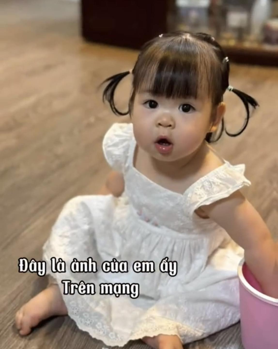 Diện đầm công chúa đáng yêu như con gái Đỗ Mỹ Linh- Ảnh 11.