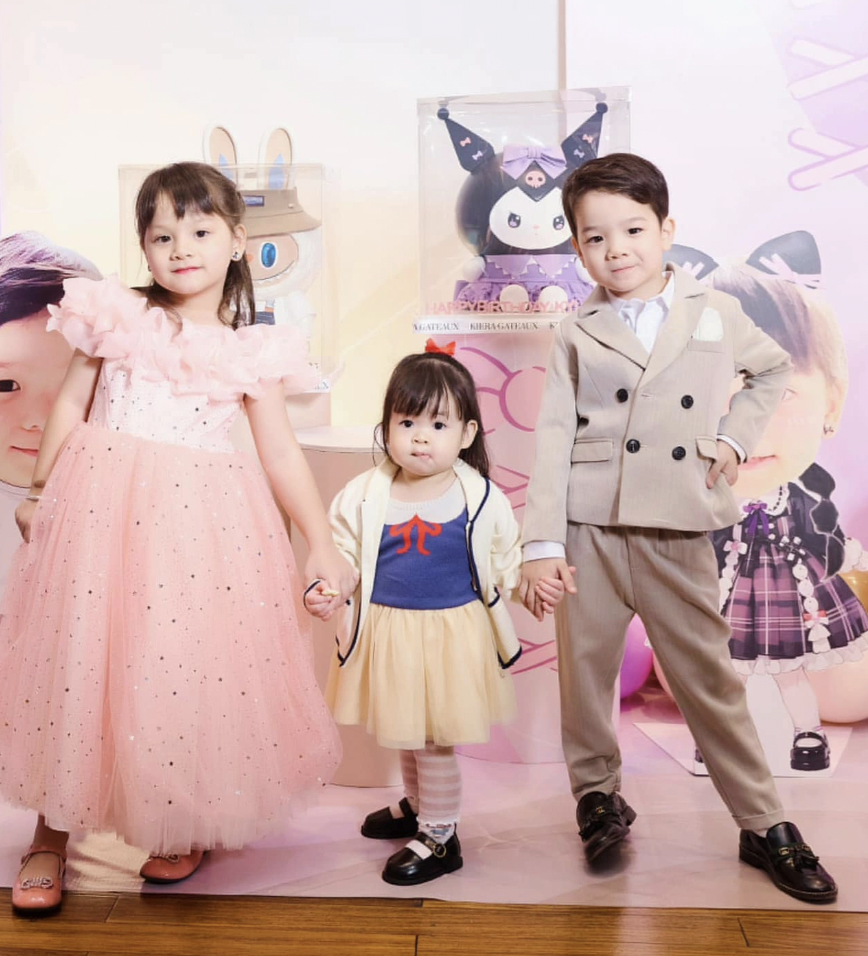 Diện đầm công chúa đáng yêu như con gái Đỗ Mỹ Linh- Ảnh 9.