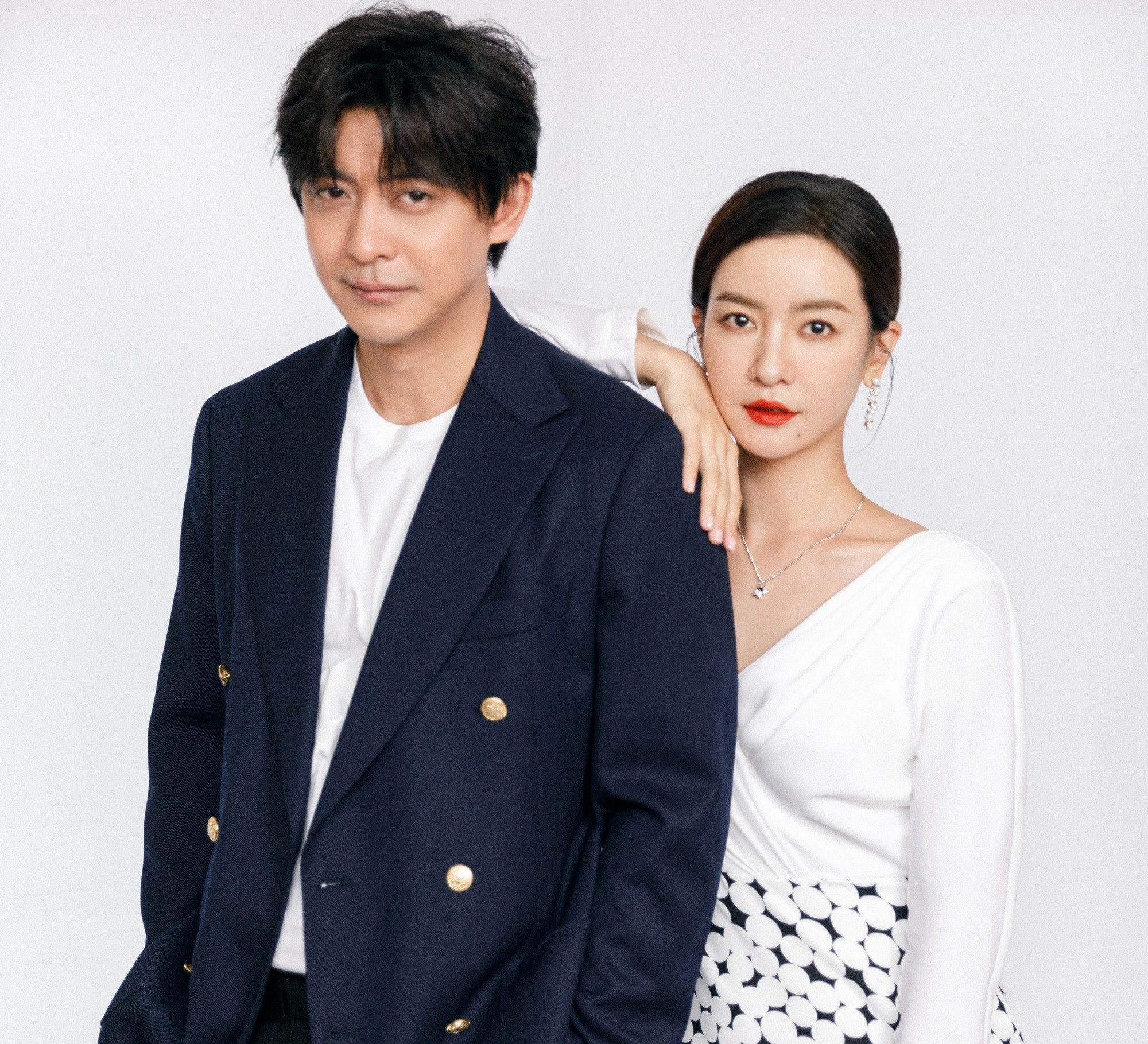 hoan chau cach cach15a