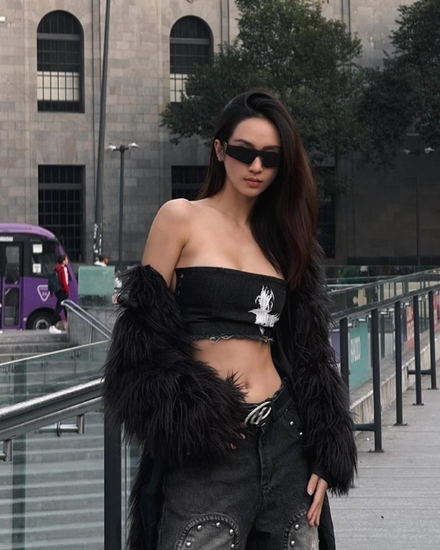 Vẻ ngoài nóng bỏng của Á hậu Vbiz tố ViruSs thao túng quay xe vội vì sợ bị kiện