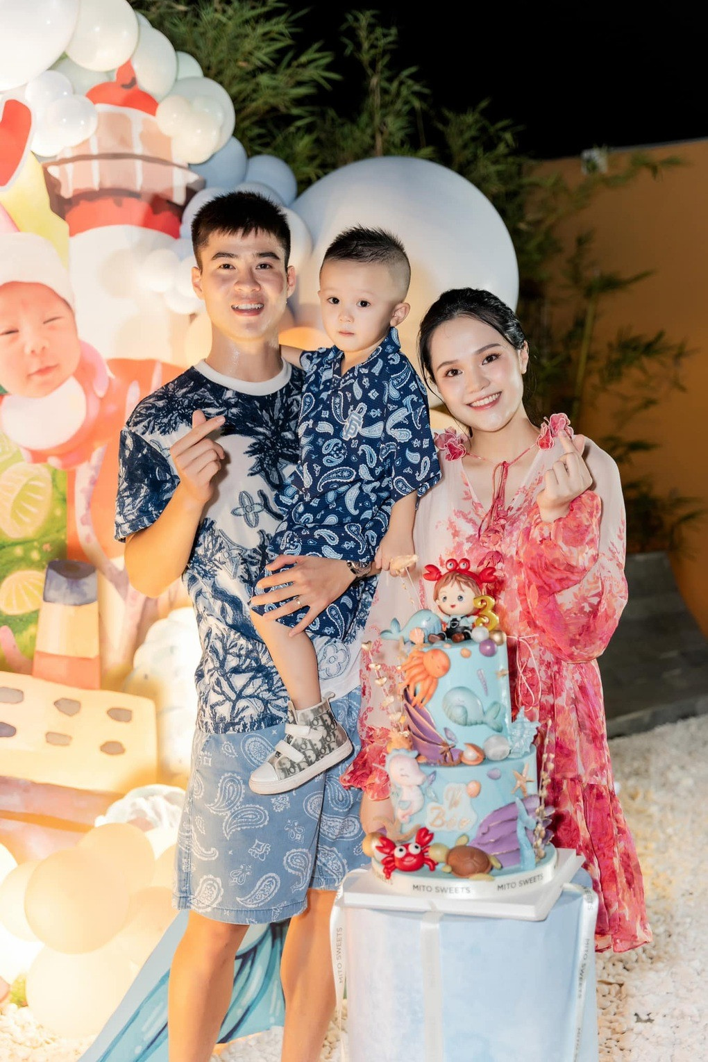 Vợ cầu thủ Duy Mạnh lên tiếng cầu xin vì bị nghi có phát ngôn gây tranh cãi