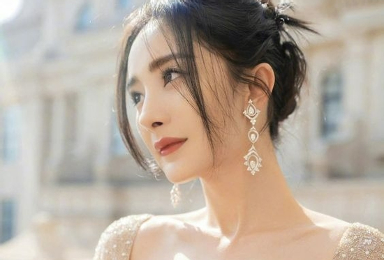 Trúng số độc đắc sau 16h30 chiều ngày 26/3/2025, 3 con giáp tiền gửi tăng vọt, cầm tiền ôm vàng về nhà