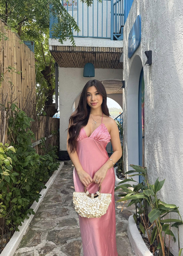 Cháu gái Lý Hùng đời thực có sắc vóc gợi cảm, '3 vòng' căng tràn sức sống- Ảnh 4.