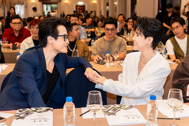 Hà Anh Tuấn đính chính việc không được Vũ Cát Tường mời đám cưới