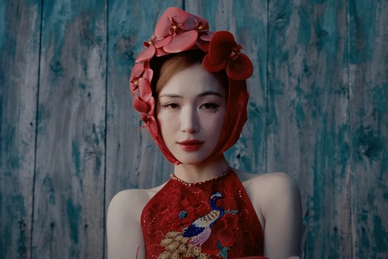 'Bắc Bling' vừa ra mắt đã nhận gạch đá, Hòa Minzy nói gì?