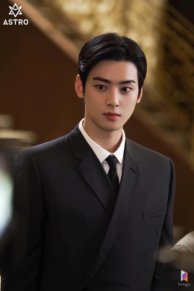 Cha Eun Woo bị chỉ trích vì liên quan đến ồn ào giữa Kim Soo Hyun Kim Sae Ron