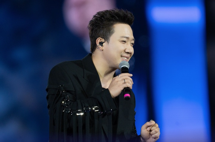 Trấn Thành nhiều lần vấp tranh cãi với những phát ngôn trong concert