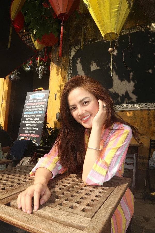 Kiều Anh - Thu Quỳnh phim 'Cha tôi, người ở lại' ngoài đời thực có sắc vóc ra sao?- Ảnh 9.