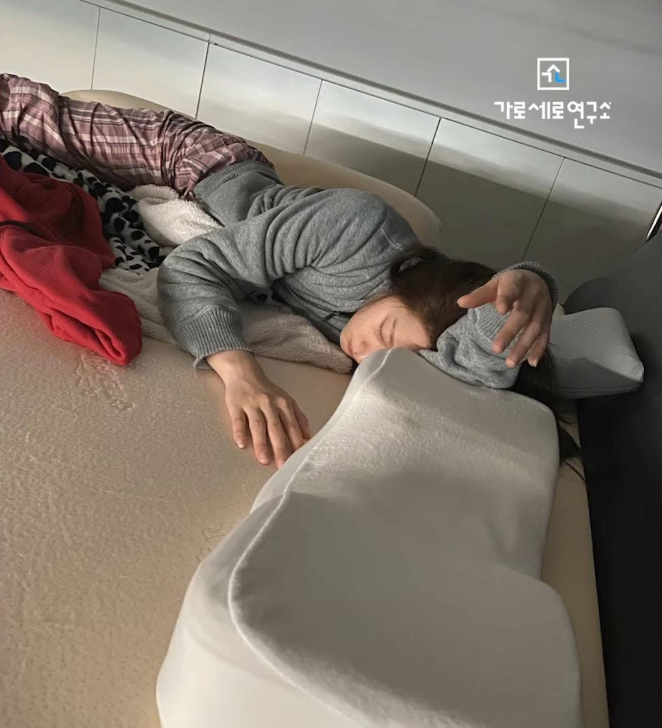 Thêm loạt ảnh hẹn hò Kim Sae Ron tố cáo Kim Soo Hyun nói dối