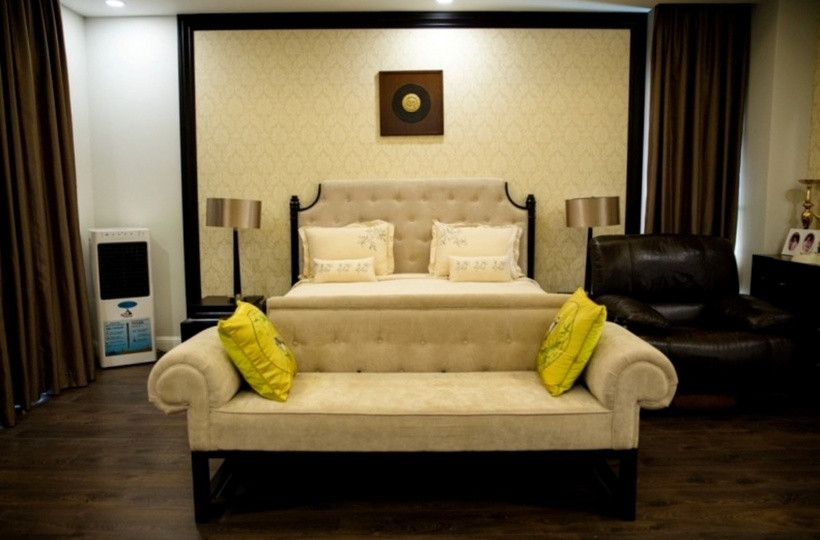 Phòng ngủ của Thanh Mai được sắp xếp theo tiêu chí tối giản. Chị tiết lộ không đặt quá nhiều đồ do muốn căn phòng này là nơi mình được tĩnh tâm và thư giãn tuyệt đối.