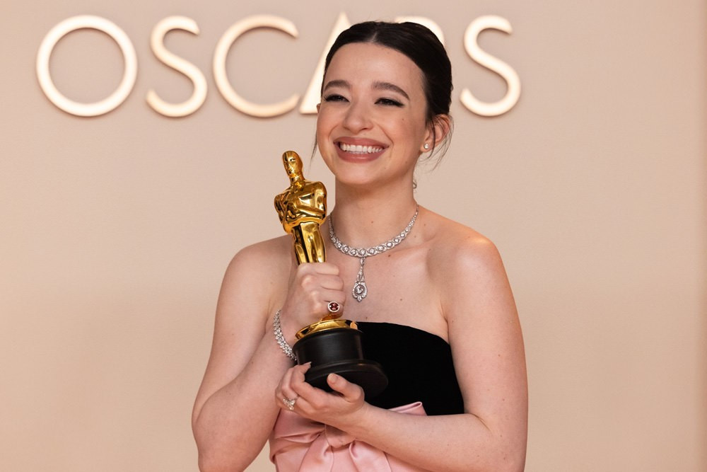 Demi Moore ngậm ngùi trắng tay ở Oscar ảnh 4