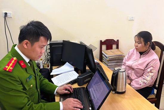 Người phụ nữ mang gần 50 xe ô tô thuê tự lái đi bán, cầm cố