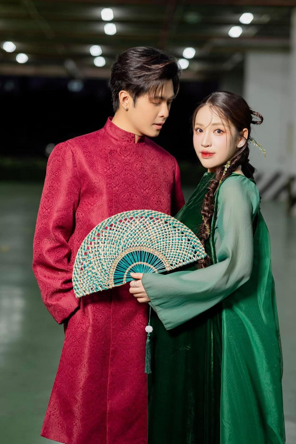 Puka âm thầm giúp đỡ mẹ bầu đơn thân cư dân mạng hết lời khen ngợi