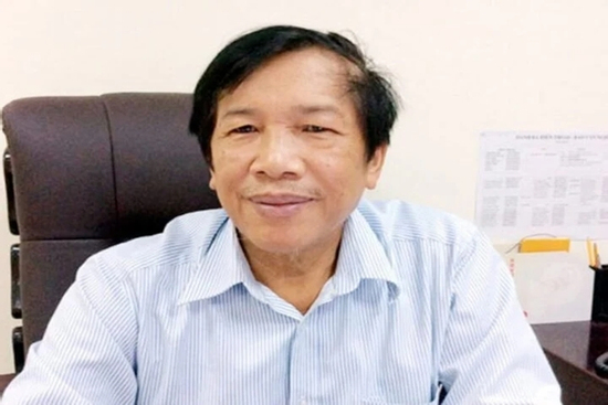 Nhà văn Khuất Quang Thuỵ qua đời