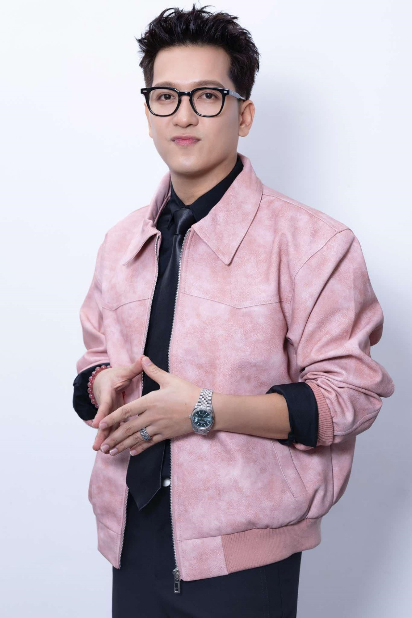 Nam nghệ sĩ Việt giảm cân giúp diện mạo trẻ ra chục tuổi - Ảnh 2