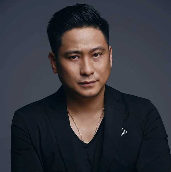 'Ông bố' bỏ rơi con trong 'Cha tôi, người ở lại' có cuộc sống ngoài đời viên mãn bên vợ đẹp kém 13 tuổi - Ảnh 6.