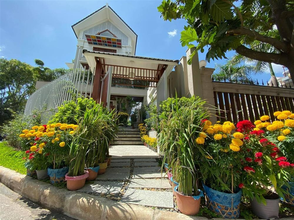 Cơ ngơi triệu đô từng là tổ ấm của Quý Bình và vợ hơn 7 tuổi