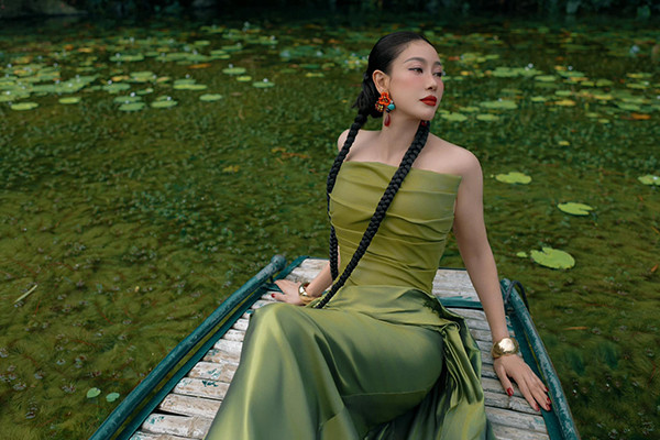 Sau 18 năm kết hôn với chồng đại gia, một Hoa hậu Việt Nam vẫn giữ được sắc trẻ đẹp nhờ siết cân nặng - Ảnh 10.