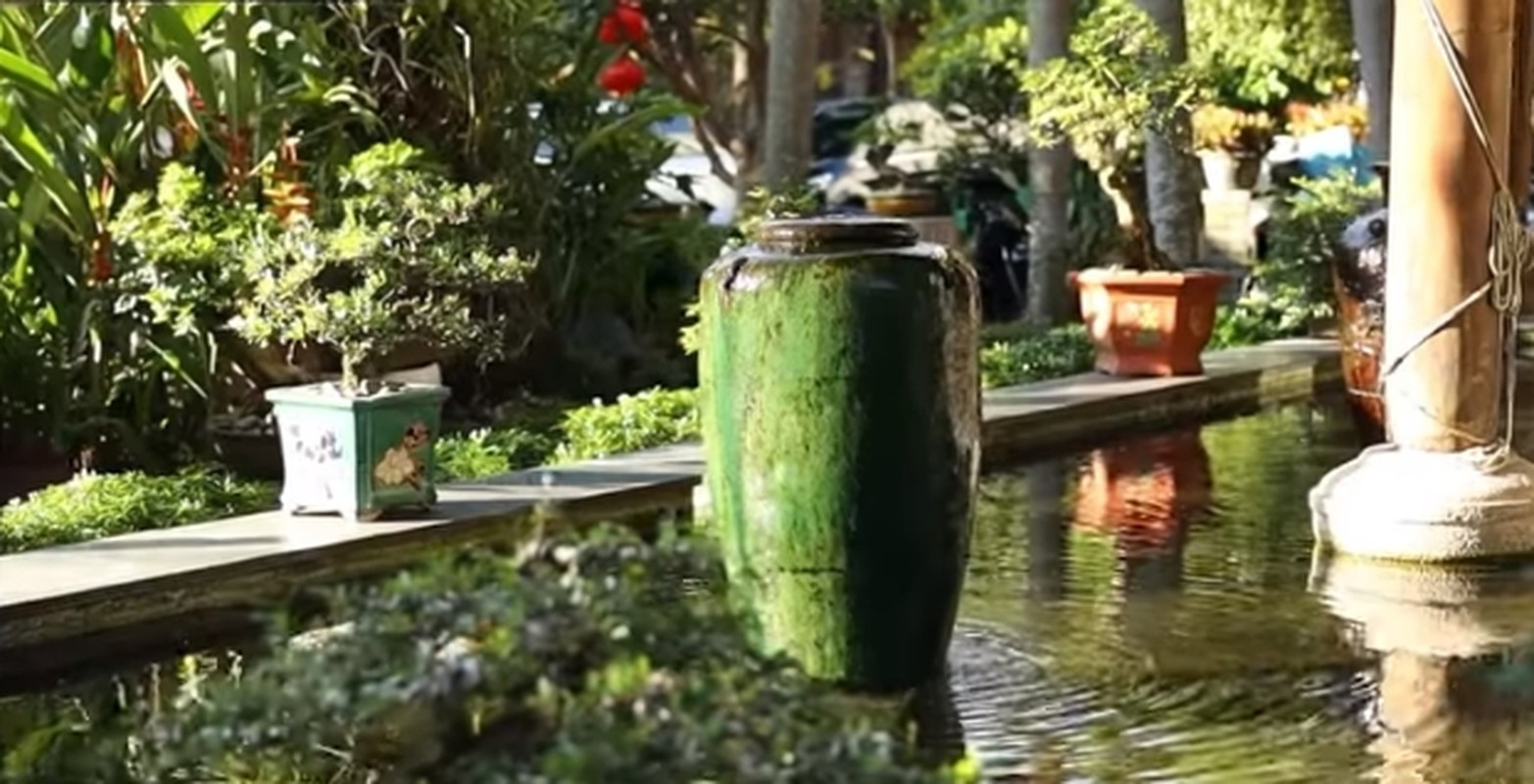 Cuộc sống sang chảnh trong biệt thự nhà vườn gần 20 năm tuổi, mất gần 3 năm mới được xây xong của HH Hà Kiều Anh- Ảnh 26.