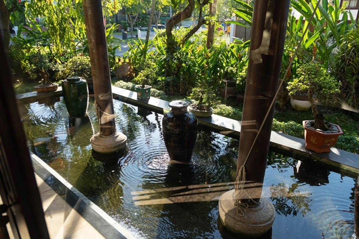 Cuộc sống sang chảnh trong biệt thự nhà vườn gần 20 năm tuổi, mất gần 3 năm mới được xây xong của HH Hà Kiều Anh- Ảnh 35.