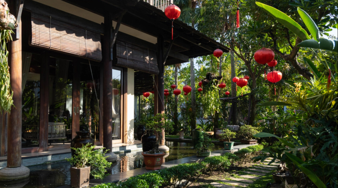 Cuộc sống sang chảnh trong biệt thự nhà vườn gần 20 năm tuổi, mất gần 3 năm mới được xây xong của HH Hà Kiều Anh- Ảnh 15.