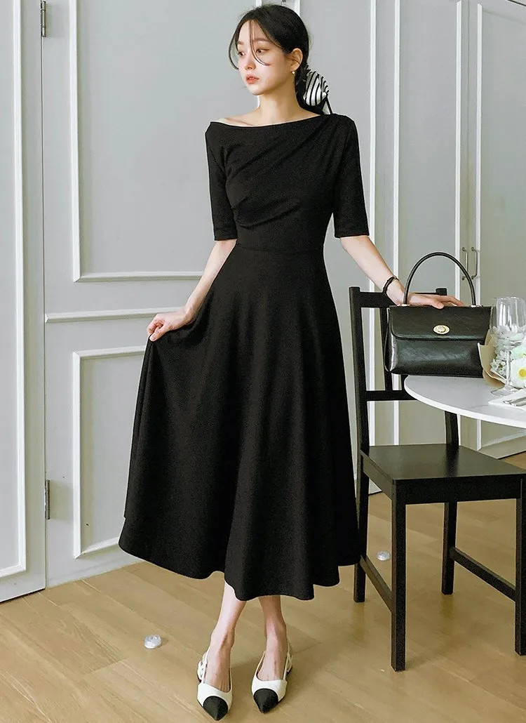 Cách mặc đồ thu gọn vòng eo, tôn dáng- Ảnh 2.