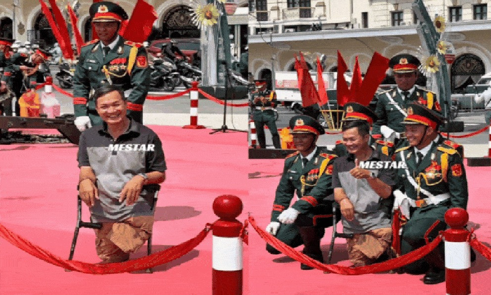 2 ezgifcom resize1.jpg