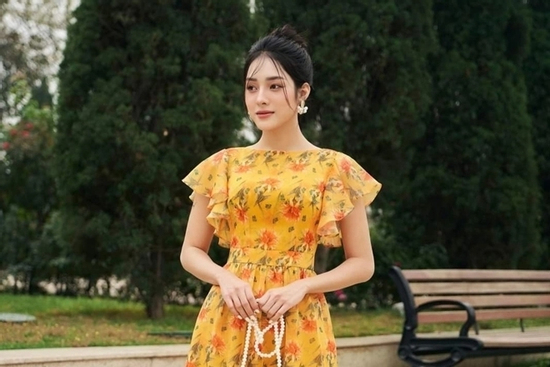 5 set đồ thời trang hè đẹp, cuốn hút cho các cô nàng mệnh Kim