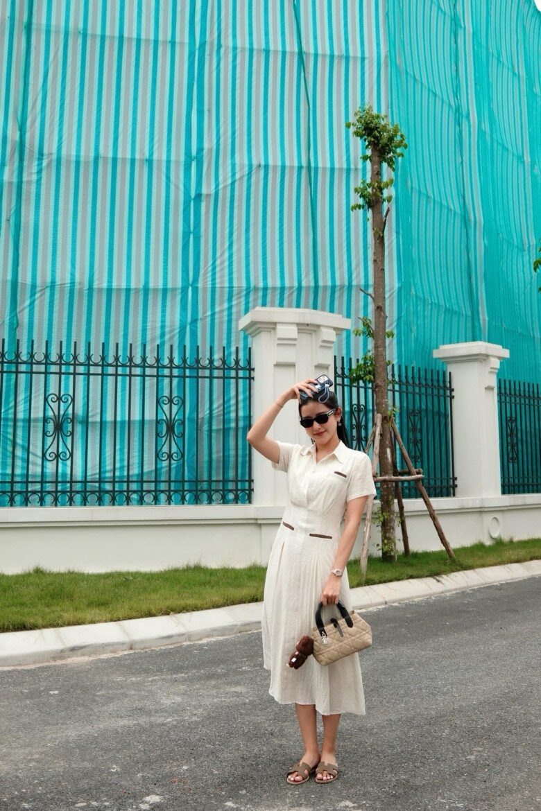 Á hậu Huyền My gây tranh cãi với khoảnh khắc mặc xuề xòa đi mua đồ hiệu