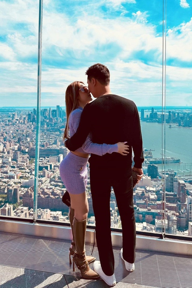 Huyền Baby thắng đời 10 khi được chồng đại gia chăm tận răng chỉ 1 dòng tin nhắn thấy rõ độ chiều