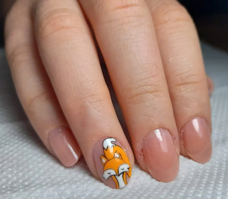 Những mẫu nail cổ điển đang thịnh hành trở lại trong mùa hè 2025 - Ảnh 1