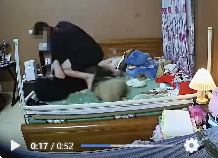 Cả mạng xã hội phẫn nộ clip nghi nam DJ đánh vợ vừa mới sinh con 5 tháng