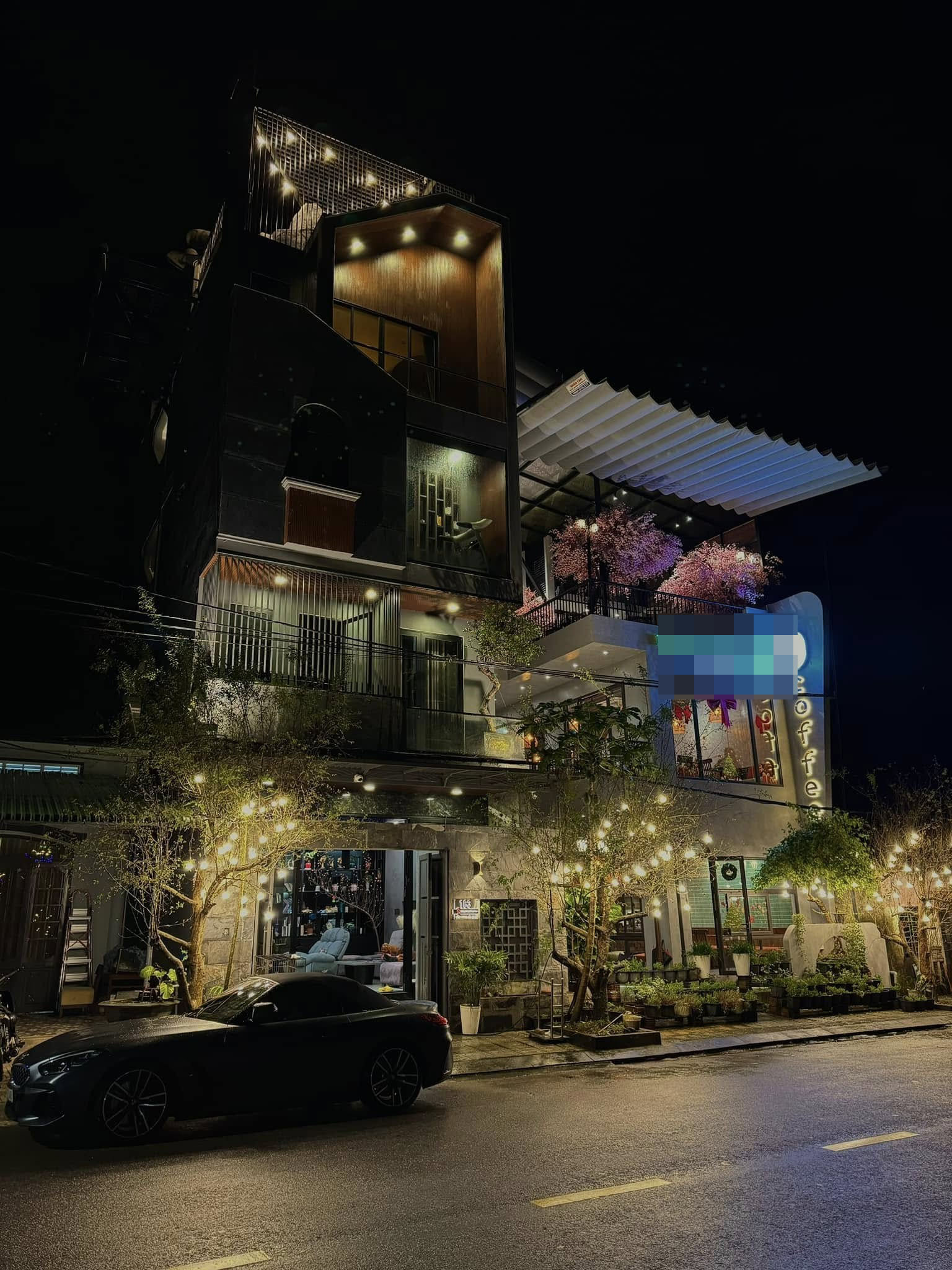 Cuộc sống xa hoa chuẩn đại gia của TikToker Dưỡng Dướng Dường trước khi bị bắt