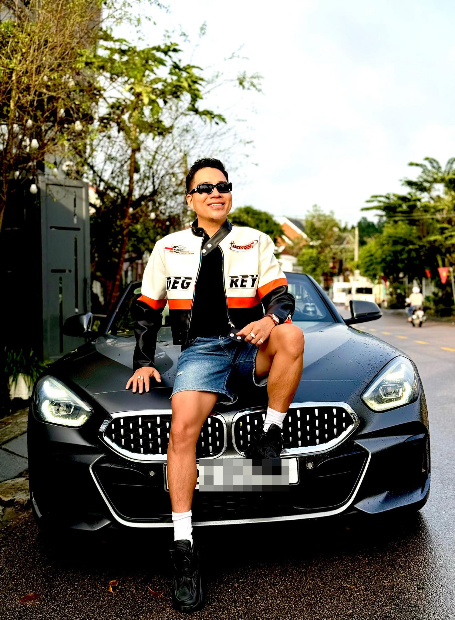 Cuộc sống xa hoa chuẩn đại gia của TikToker Dưỡng Dướng Dường trước khi bị bắt