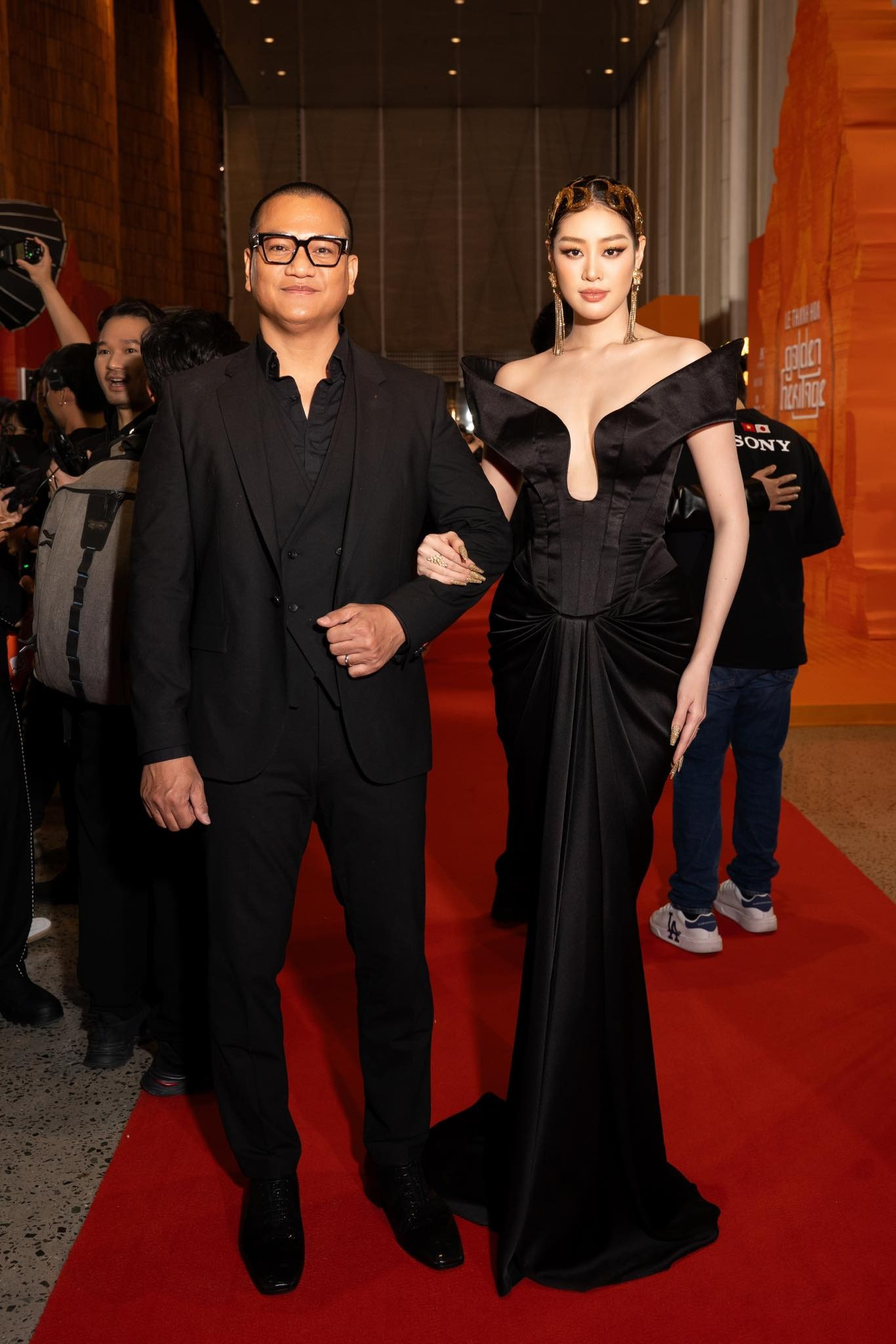 Hoa hậu Khánh Vân mê chồng như thế nào