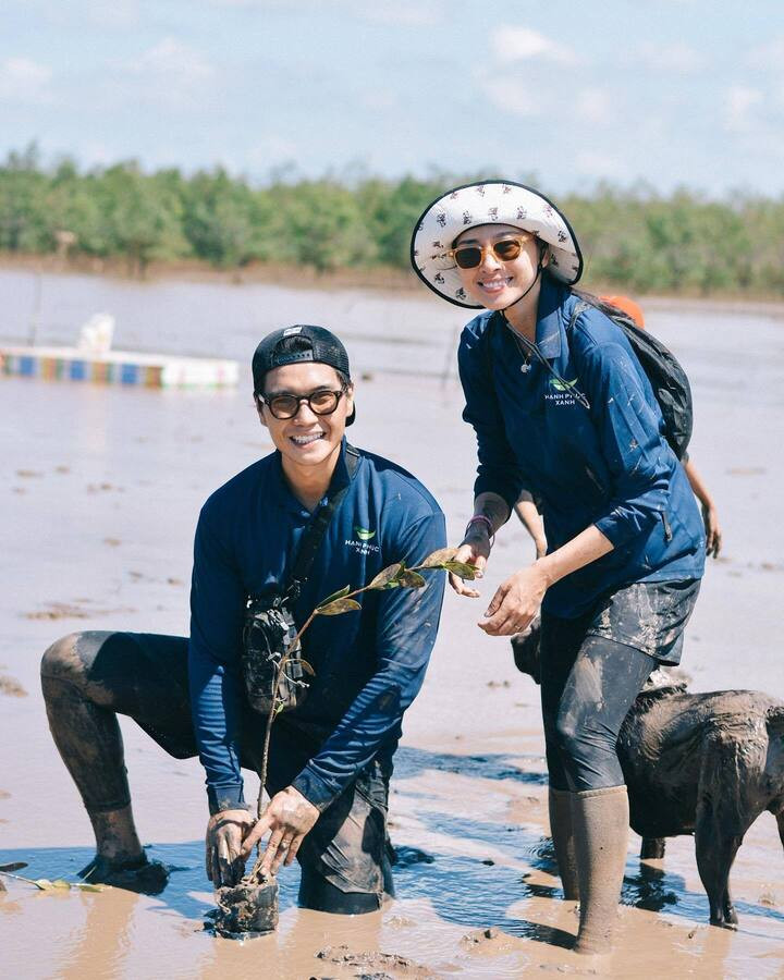 Vân tiết lộ, sau nhiều năm