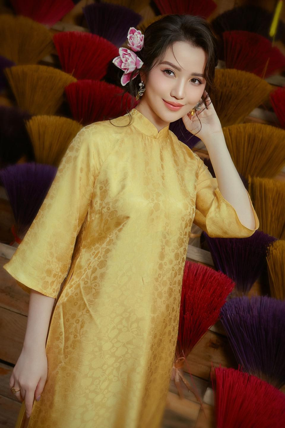 Ngỡ ngàng nhan sắc tiểu thư đình đám Sài thành sau 4 năm làm vợ thiếu gia Phan Thành