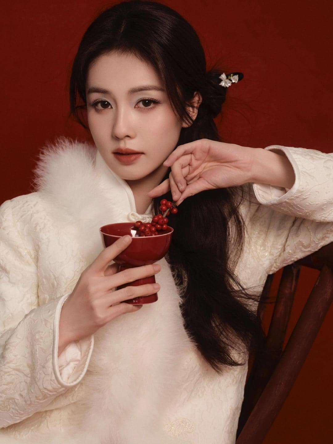 Vận may bùng nổ giữa tháng 4 top 3 con giáp tiền đồ rực sáng ngồi thu bạc tỷ