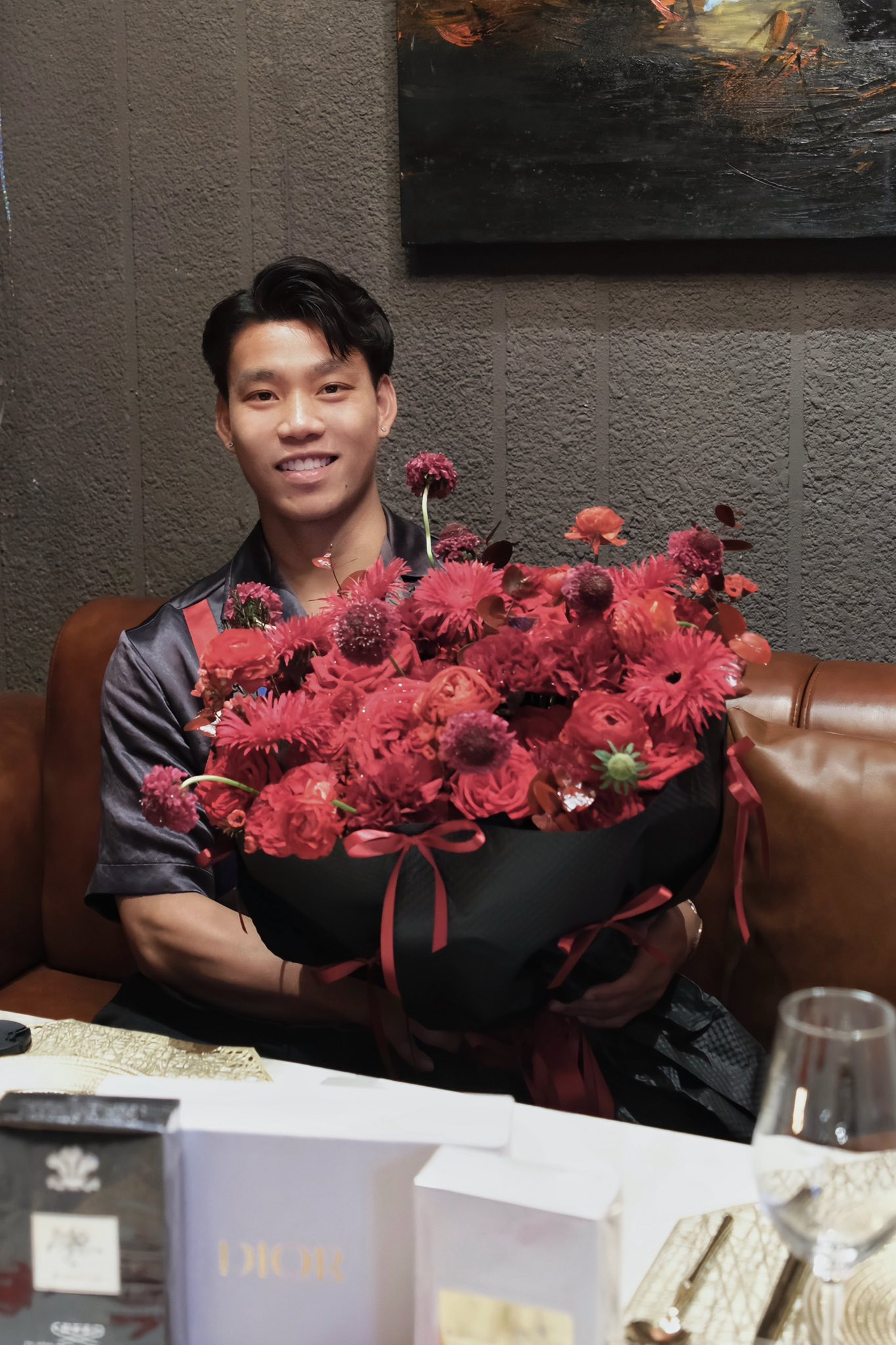 Bất ngờ thân thế nàng WAGs vừa được cầu thủ Vũ Văn Thanh công khai là bạn gái