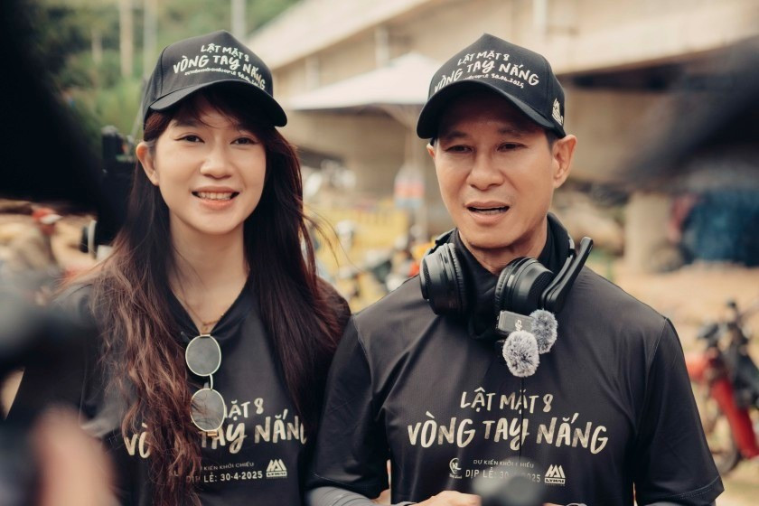 Chờ màn rượt đuổi trăm tỷ ảnh 7