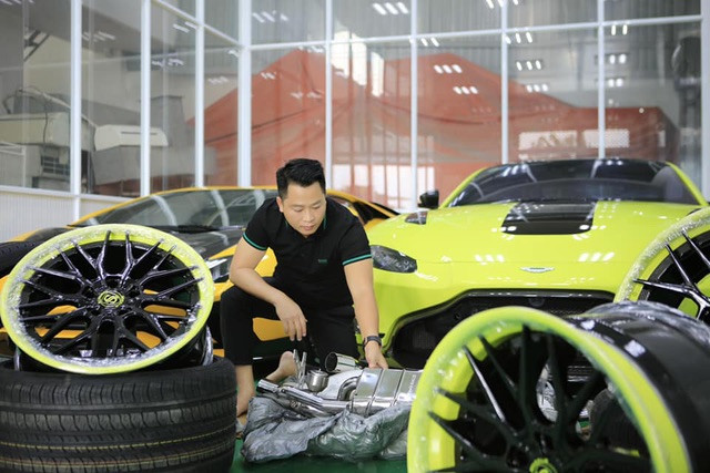 9754330016830446218385805070537960437317632n 15896363706021911189505