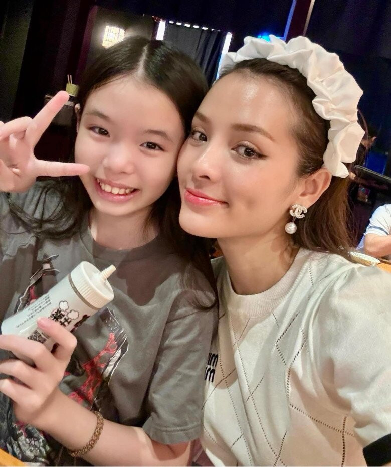 Không nhận ra con gái Phương Trinh Jolie sau thời gian bị chê bai ngoại hình