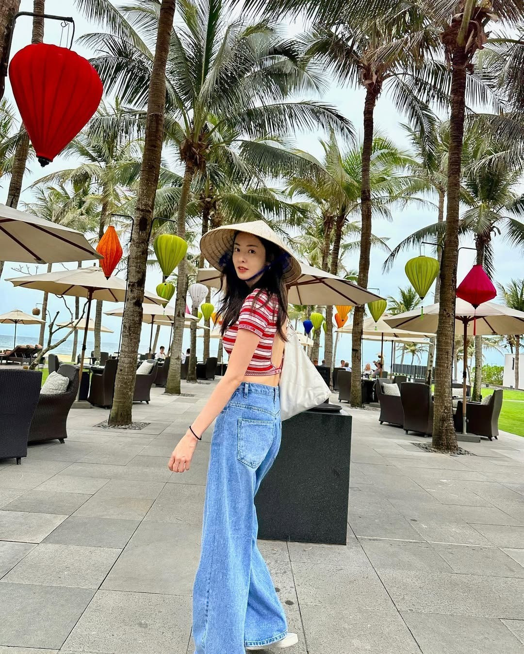 Nỗi khổ của nữ diễn viên cao 1,76 m ảnh 12