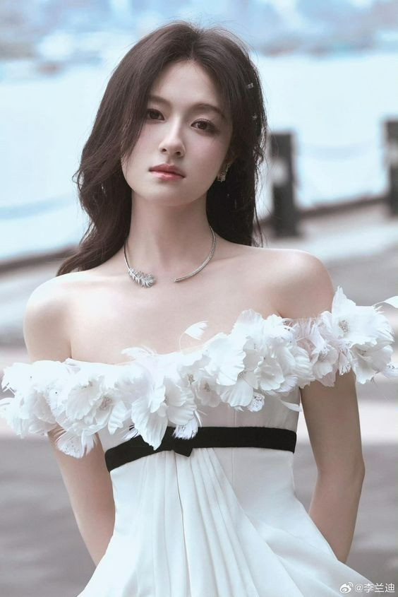 Tử vi 12 con giáp thứ Ba ngày 1542025 Vận may tài chính cô đơn trong tình yêu