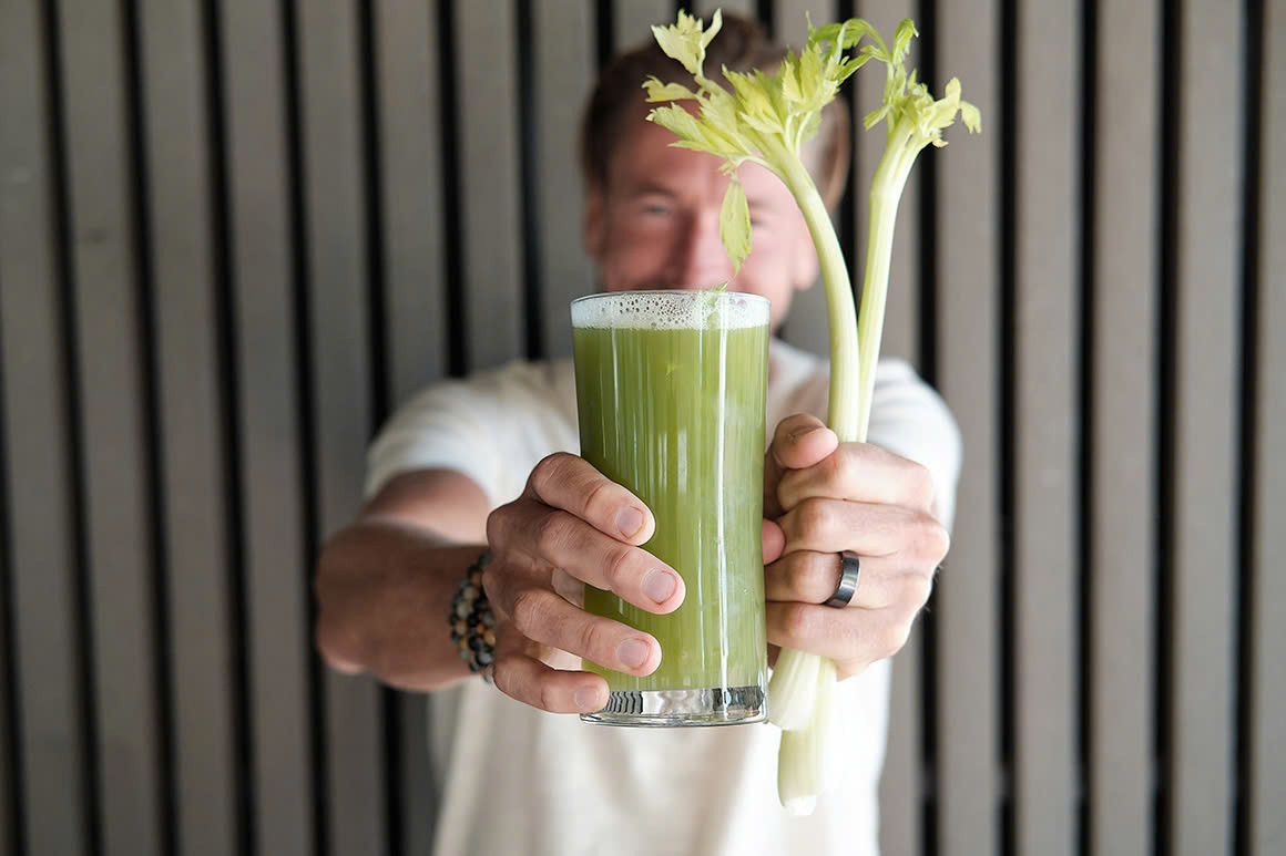 5 thức uống buổi sáng giúp da đẹp, dáng thon- Ảnh 1.