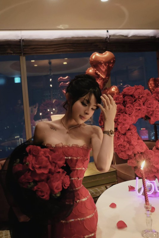 Bạn gái là hot gymer của cầu thủ Văn Thanh từng nặng 70kg, hiện tại nóng bỏng cỡ nào?- Ảnh 4.