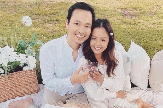 Ca sĩ Đình Bảo AC&M lấy vợ giám đốc, là tiến sĩ tại Mỹ